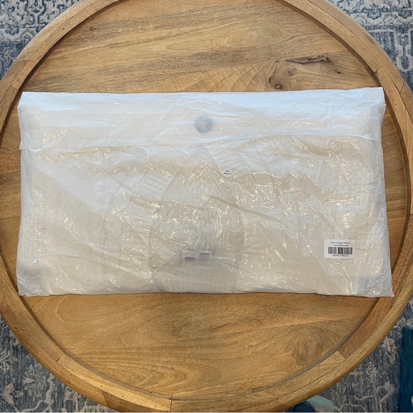 Official Taylor Swift Red TV Album Cardigan 2025 - Picture 4 of 8